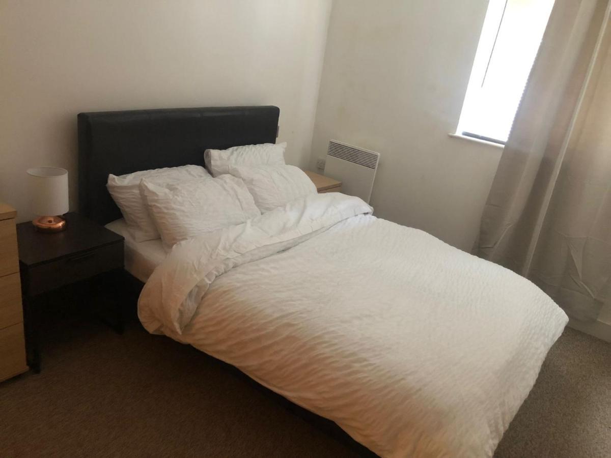 Lovely Serviced Apartment 2Min 2 City Center Манчестер Экстерьер фото